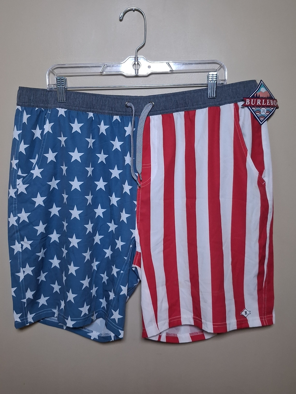 Burlebo Men's NWT Throwback USA Athletic Performance Shorts; Size XXL; Lined